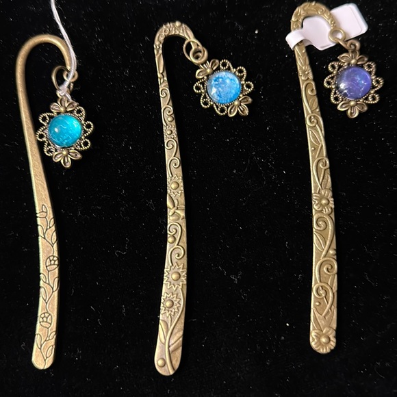 HAND PAINTED FLOWER Bookmark by INDIANA ARTIST SUSAN OTTINGER one of a Kind Tall - Picture 1 of 7